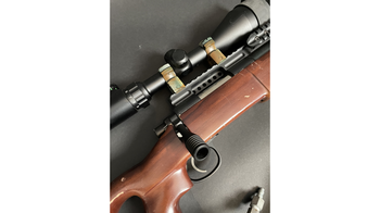 Afbeelding 3 van TM VSR-10 with Mancraft and Maple Leaf parts