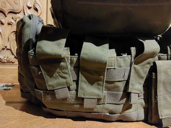 Image 3 for TT - chest rig met pouches