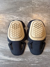 Afbeelding van Crye Precision AirFlex Impact Combat Knee Pads /FPS test Acetech A5000 Shooting Chrony