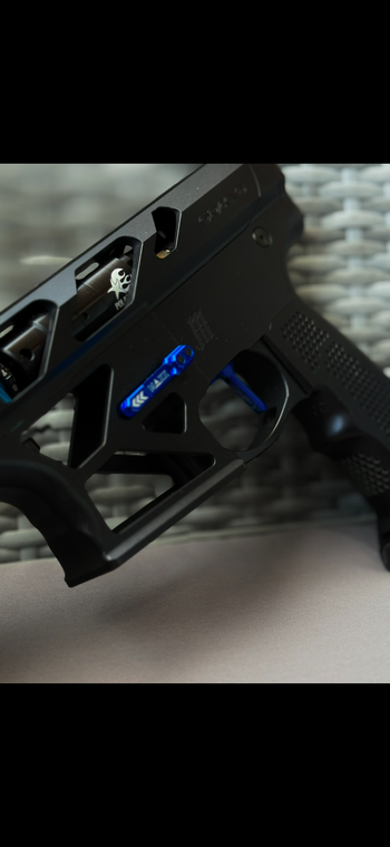 Image 2 pour Oracle Speedgun Monk Boddy