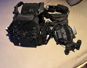 Afbeelding van Aursoft Gear Helm, Vest und Gürtel mit Accessoires