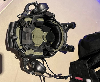 Image 4 pour Aursoft Gear Helm, Vest und Gürtel mit Accessoires