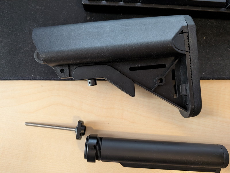 Image 1 pour Crane style stock, incl metal buffer tube