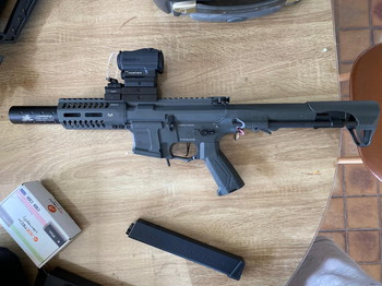 Image 2 for Lot airsoft materiaal (ARP9 Battle grey, Tokyo Marui Hi Capa 5.1, Novritsch SSP18, WAS Plate Carrier)