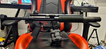 Bild 2 für WE MP5SD3 GBB inc drum mag en upgrades ZGAN!