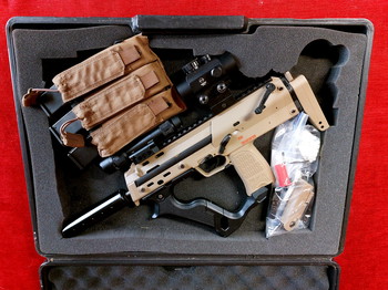 Image 3 for Tokyo Marui MP7A1 GBB Upgrade