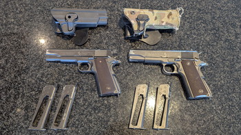 Bild 2 für 2x KWA Colt 1911 + 4 mags