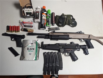Afbeelding 3 van Pack airsoft MP5 SWAT assassin Fab arme