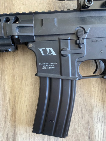 Image 4 for Classic army M16
