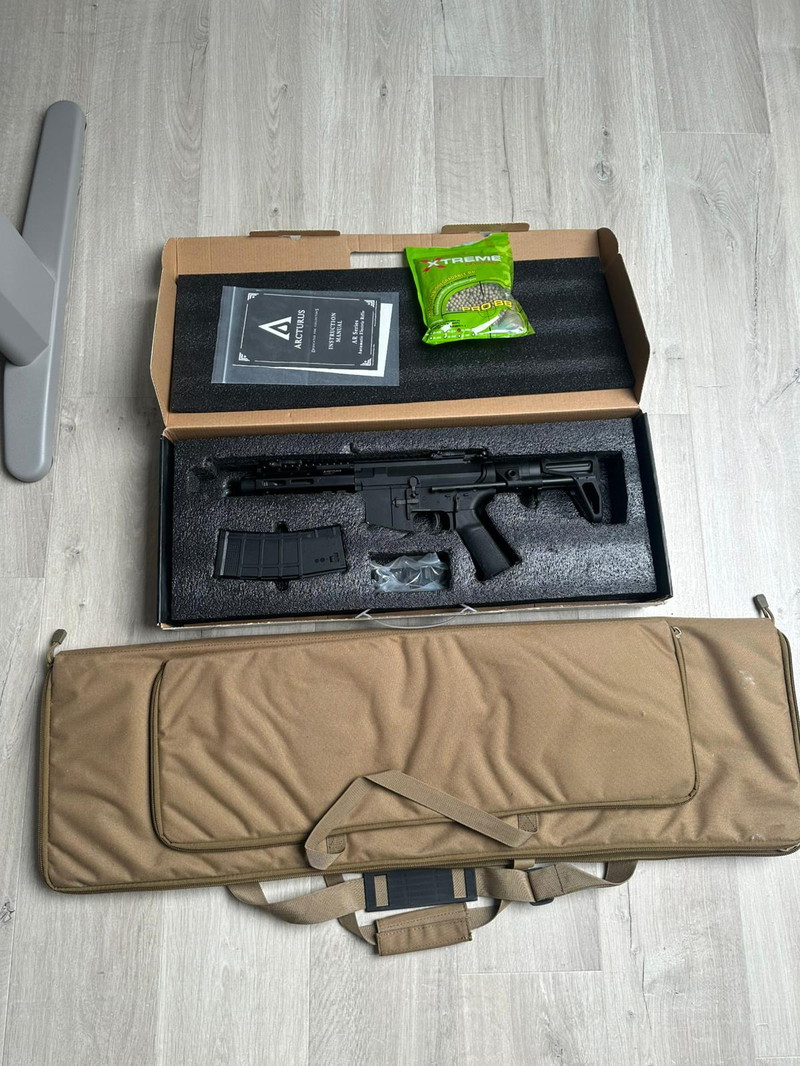 Image 1 for Arcturus AR15 + battery + batteryloader & zak