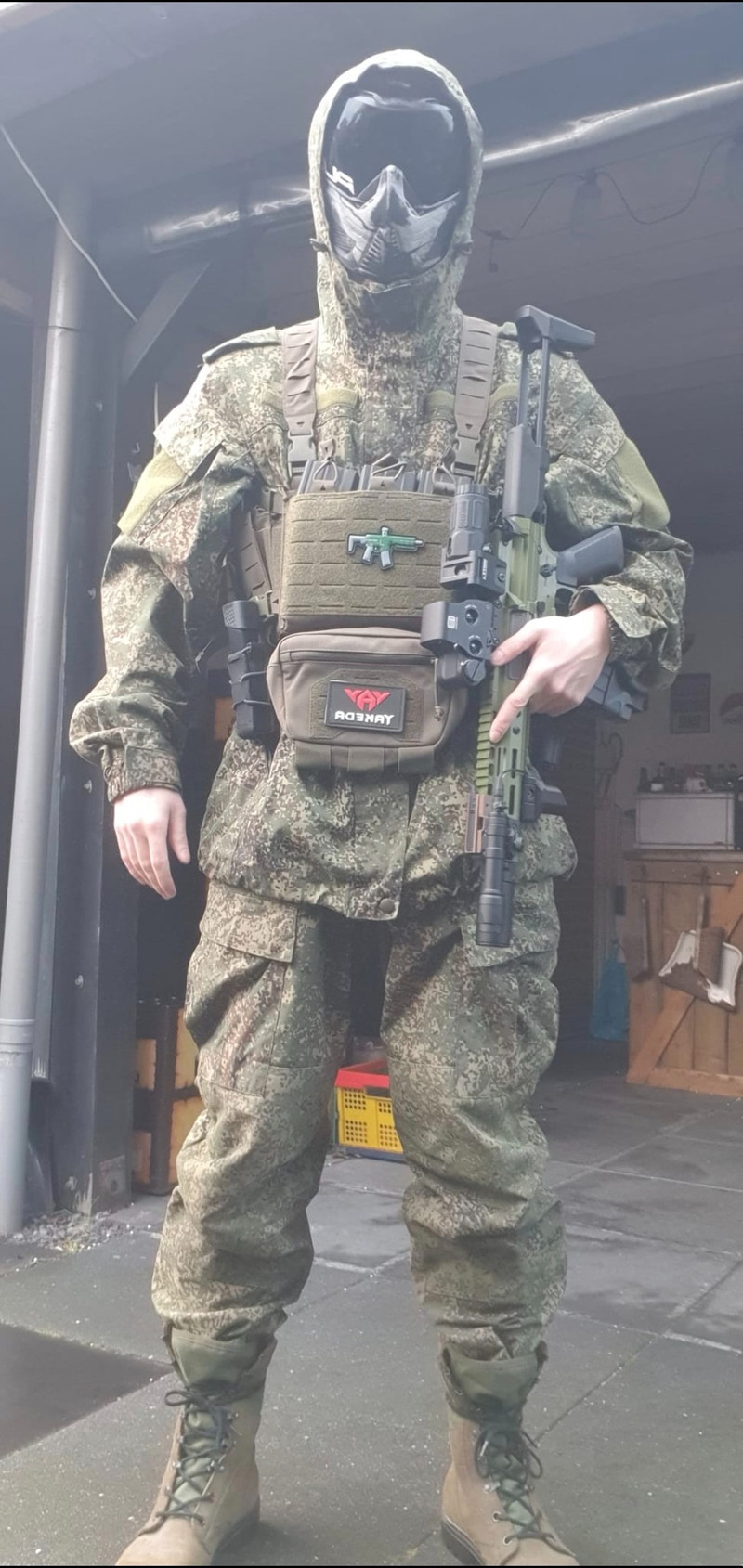 Afbeelding 1 van Russische demi-uniform (Zomer uniform)
