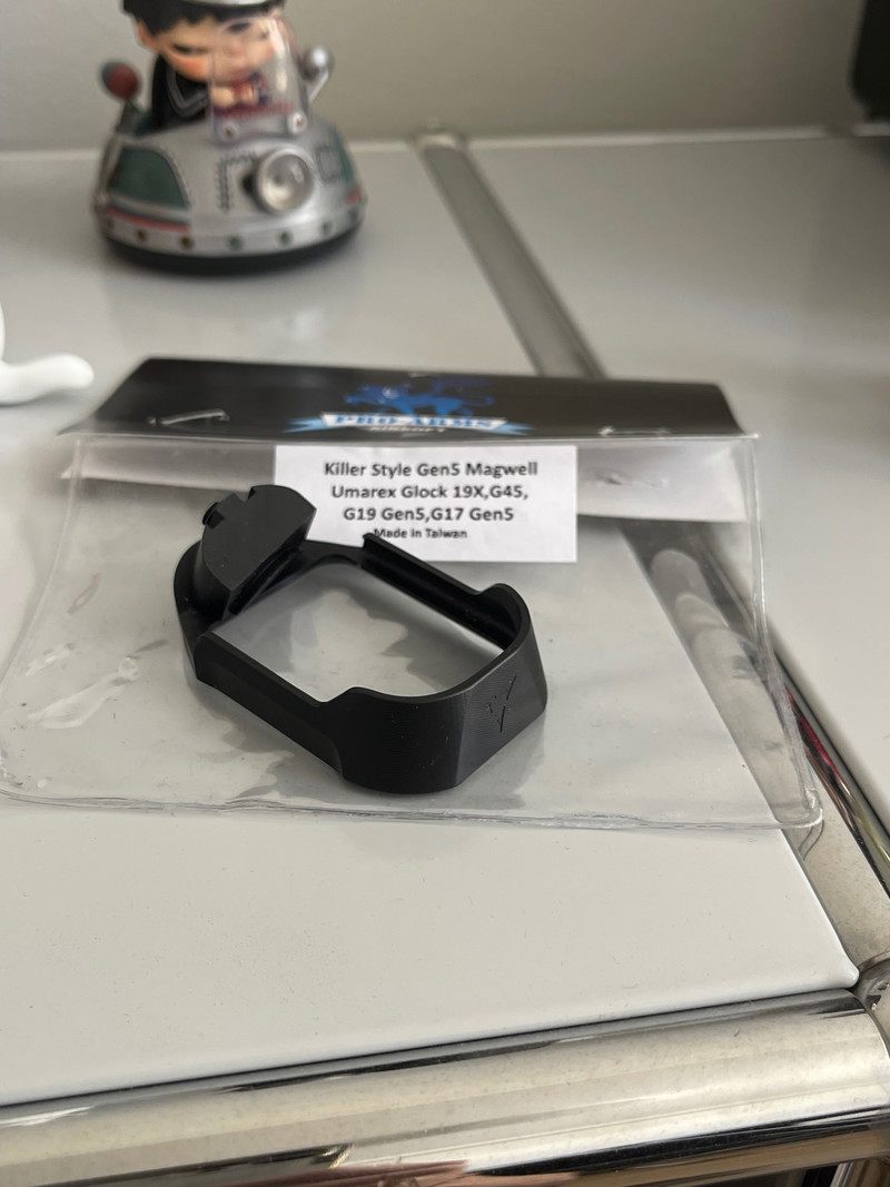 Image 1 pour Pro arms Killer style Glock magwell, gen 5 glock 17,19