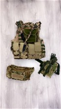 Afbeelding van Chest plate inc all pouches , heup tas , pistol pouch