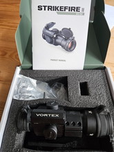Image pour Strikefire ll peqbox  compact scope