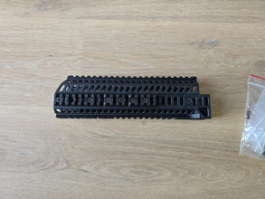 Bild für Saiga-12K (T.Marui) CNC 6061 Aluminium Z style Handguard + rails