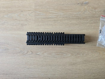 Bild 2 für Saiga-12K (T.Marui) CNC 6061 Aluminium Z style Handguard + rails