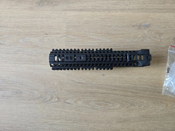 Bild 3 für Saiga-12K (T.Marui) CNC 6061 Aluminium Z style Handguard + rails