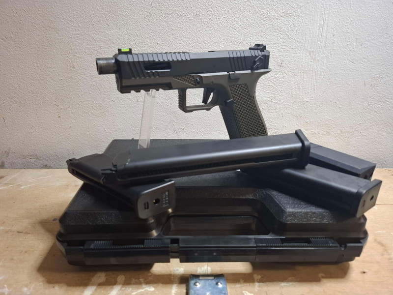 Image 1 for Novritsch SSP18 - GBB - NEAR MINT