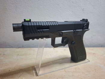 Image 2 for Novritsch SSP18 - GBB - NEAR MINT