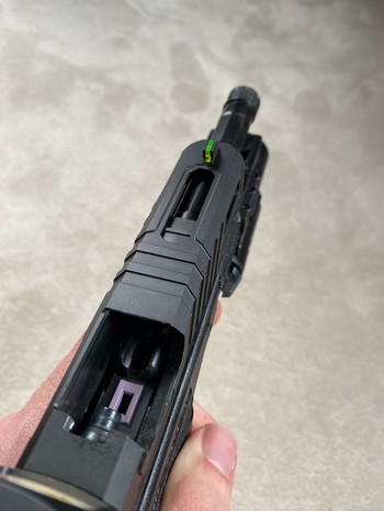 Bild 4 für Glock 17 Zev Tech OMEN base Marui