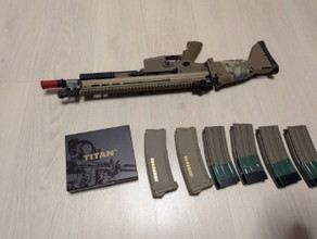 Afbeelding van te koop scar ngrs + magazijnen