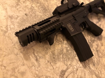 Image 3 for M4 Shorty  |  Specna Arms  |  AEG