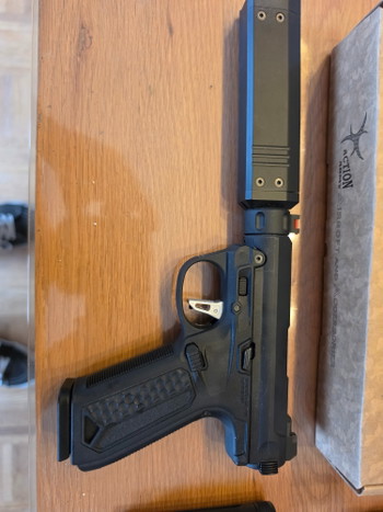 Image 2 for Action Army Aap-01 + M9 beide wie Neu