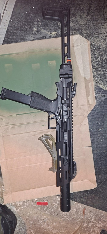 Imagen 4 de SMC9 GBB mit 5 magazine +HPA-Trommel adapter