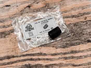 Afbeelding 2 van Federal Concepts Charging Handle Extension