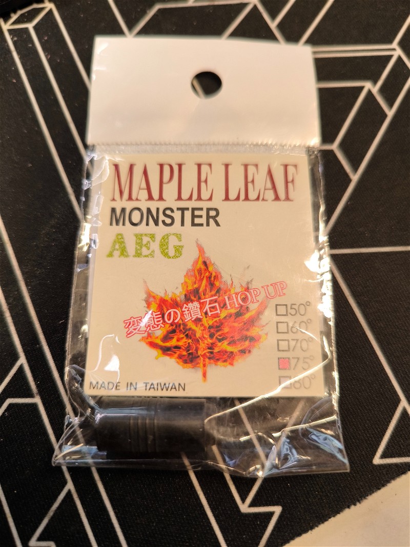 Image 1 pour Maple leaf diamond monster aeg hop up bucking 75 degree
