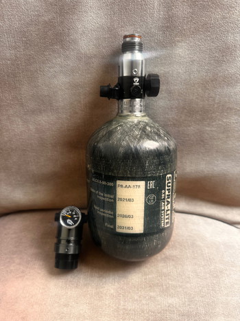 Bild 3 für 0,8L carbon tank + wolverine cat 5