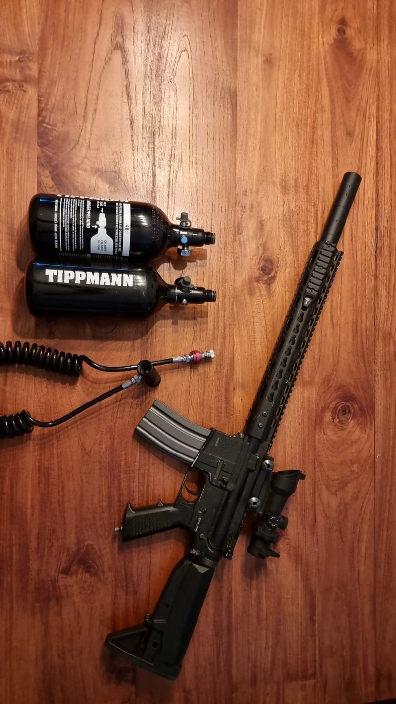 Afbeelding 1 van Tippmann m4 Hpa met extra fles