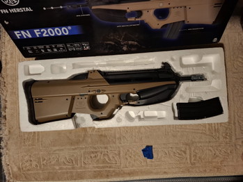 Image 3 for FN F2000