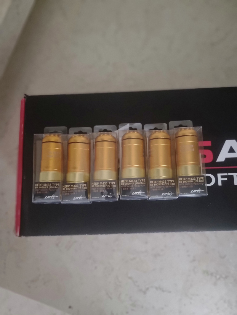 Afbeelding 1 van Airsoft grenade launchers met 6 shells van 120bss