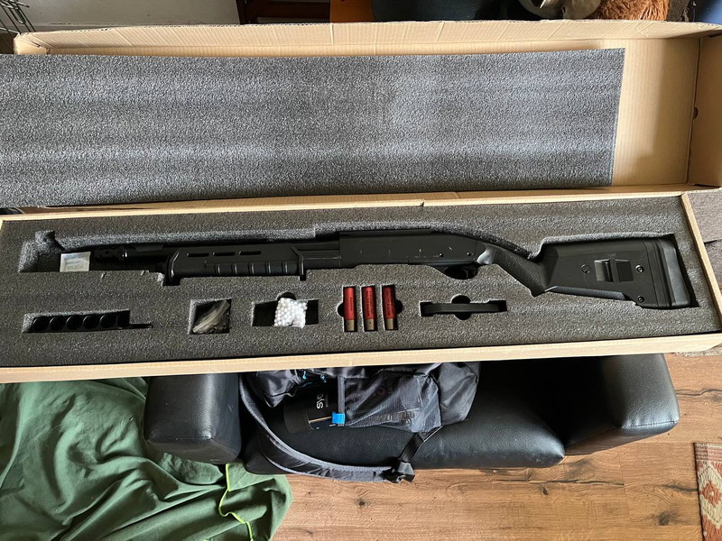 Image 1 for Cyma cm.356M remington 870 pump shotgun spring loaded magpull