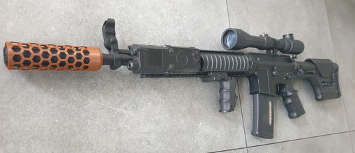 Imagen para WEEKENDEAL AR15 geupgrade met scope + GRATIS TACTICAL  VEST