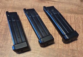 Image 8 for Tokyo Marui Hi-Capa 5.1 DOR + 3 Mags + Holster
