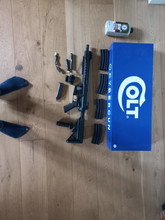 Image for Colt M4A1 Full Metal AEG Compacte Set met Vortex Red Dot