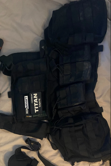 Image 1 for 101INC Tactical belt carrier with 7 M4 mag pouches and 2 side pouches