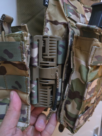 Afbeelding 3 van Multicam Plate Carrier | Compleet met Pouches & Back Panel | Topstaat