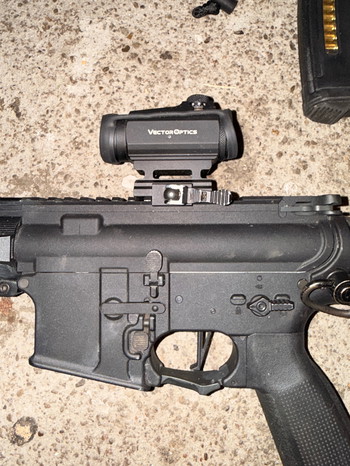 Imagen 2 de Novritsch SSR15 + Invader Gear Plate Carrier