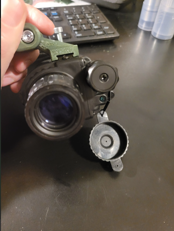 Image 4 for Analog Gen2+ NVG : D-M2021 with Photonis XR5 tube