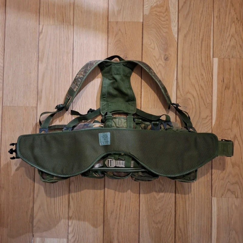 Afbeelding 1 van Britse Leger PLCE Webbing DPM