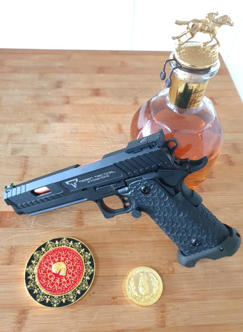 Afbeelding 3 van SPLINTERNIEUWE COMBAT MASTER