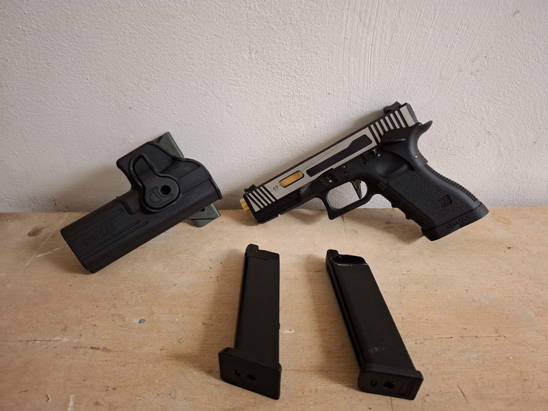 Afbeelding 1 van WE-Tech Glock 17 Custom Hi-Speed