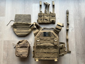 Bild für Multicam / Tan Kleding, Gear, Pouches,...