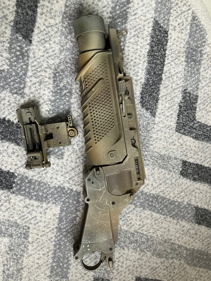 Afbeelding 1 van VFC EGLM 40 mm Deluxe Version with Iron Sight