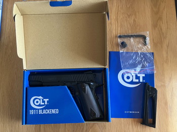 Image 3 pour Colt 1911 Blackened - Cybergun (CO2)