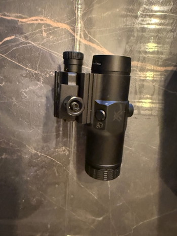 Image 3 pour Red dot en magnifier vortex