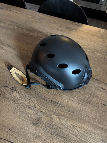 Imagen 5 de Plate Carrier, Assault belt, helm en bivakmuts met mond bescherming.